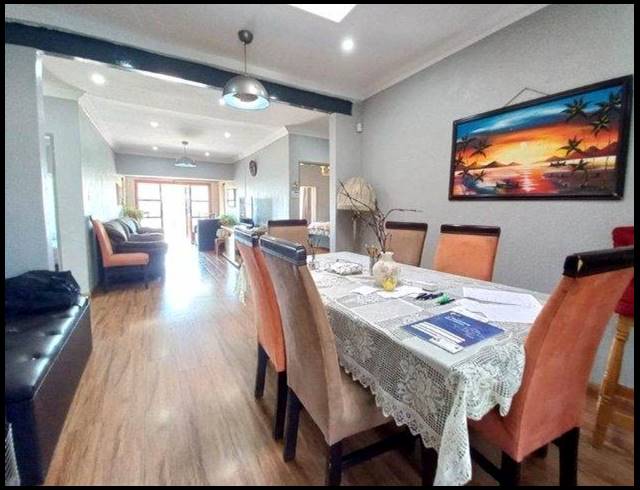 4 BEDROOM HOUSE FOR SALE IN PRIMROSE HILL